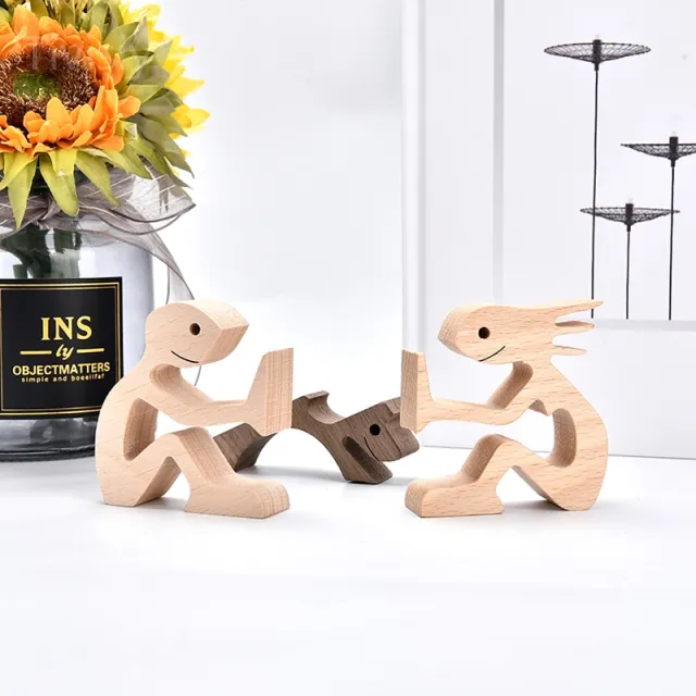 Family & Dog Wooden Carving Crafts